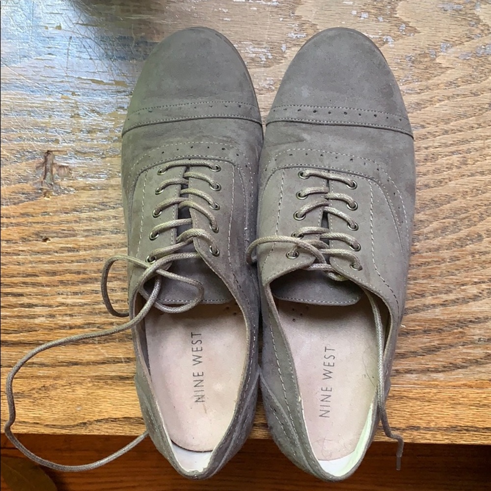 Nine West Grey suede loafers